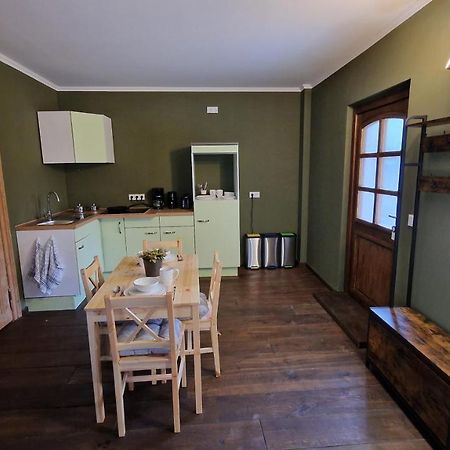 Liebevoll Sanierte Altbauwohnung Waldsieversdorf Buitenkant foto