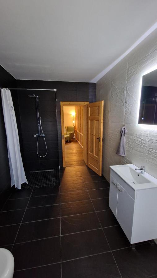 Liebevoll Sanierte Altbauwohnung Waldsieversdorf Buitenkant foto